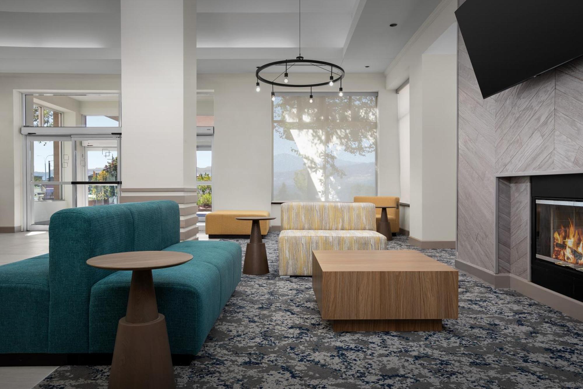 Hilton Garden Inn Colorado Springs North Dış mekan fotoğraf